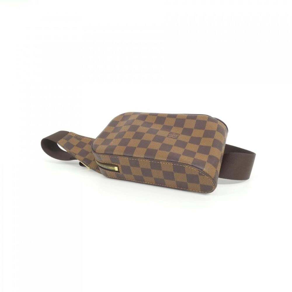 LOUIS VUITTON Authentic Brown Damier Shoulder Bag - Picture 3 of 7